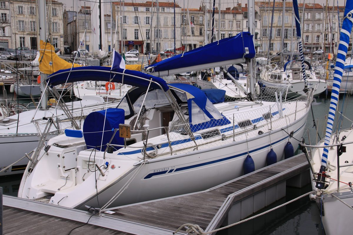 Bavaria 37 Cruiser – Sailing yacht