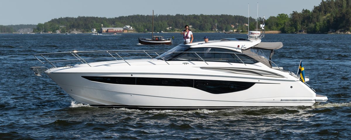 Princess V40 – Motor yacht